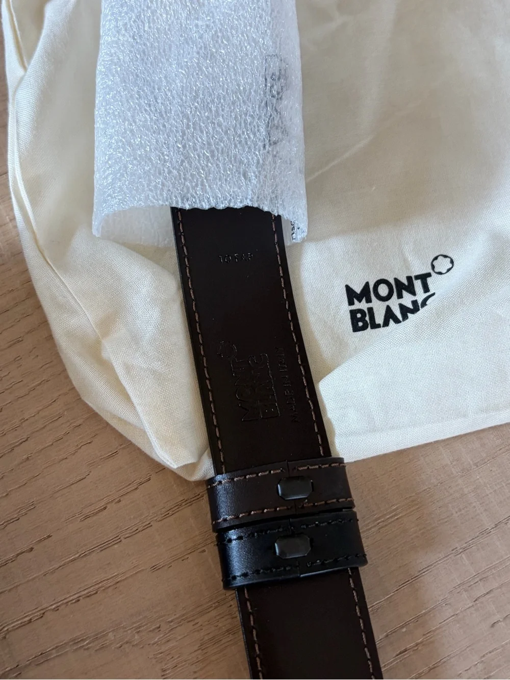 NEW in box and tags!! Mont Blanc Black Leather Men's Belt